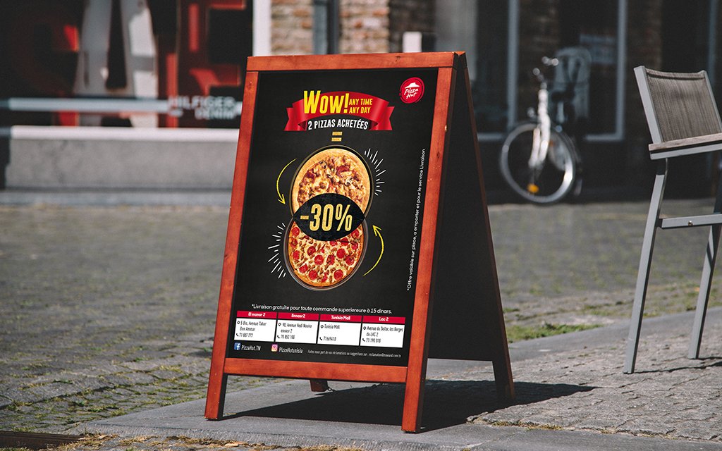 Wow Deal Pizza Hut easel